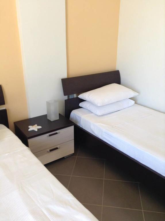 Guest House Plazhi Dhërmi Eksteriør billede